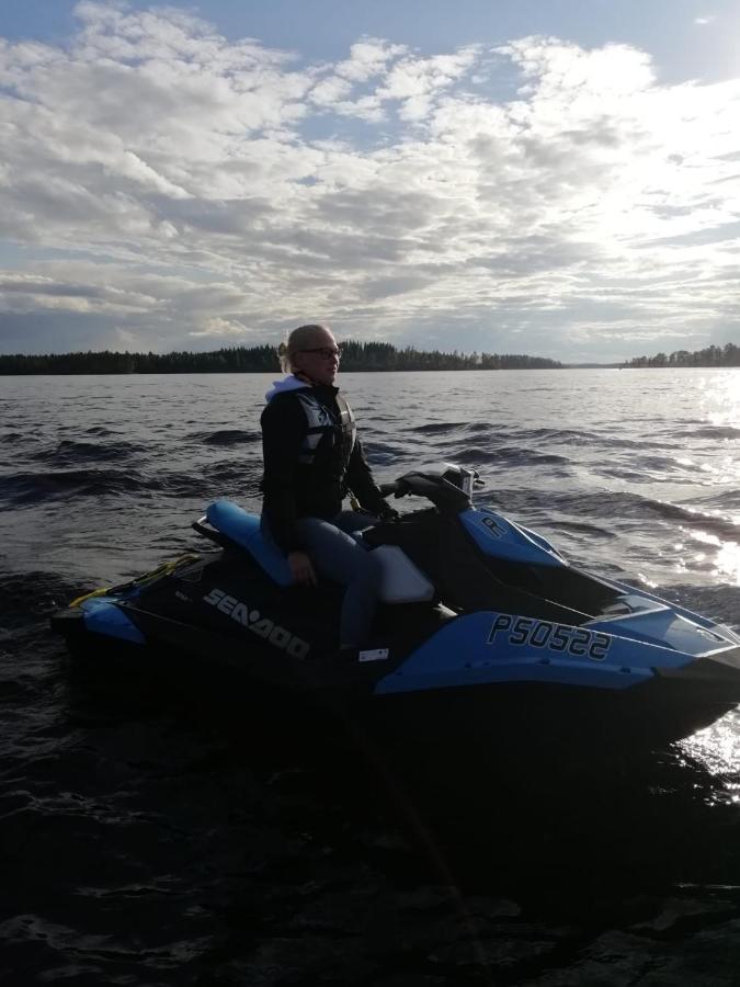 Raemaekkae Holidays Rautalampi Екстер'єр фото